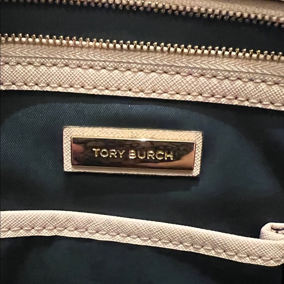 Tory Burch Tote Bag - Picture 2 of 9